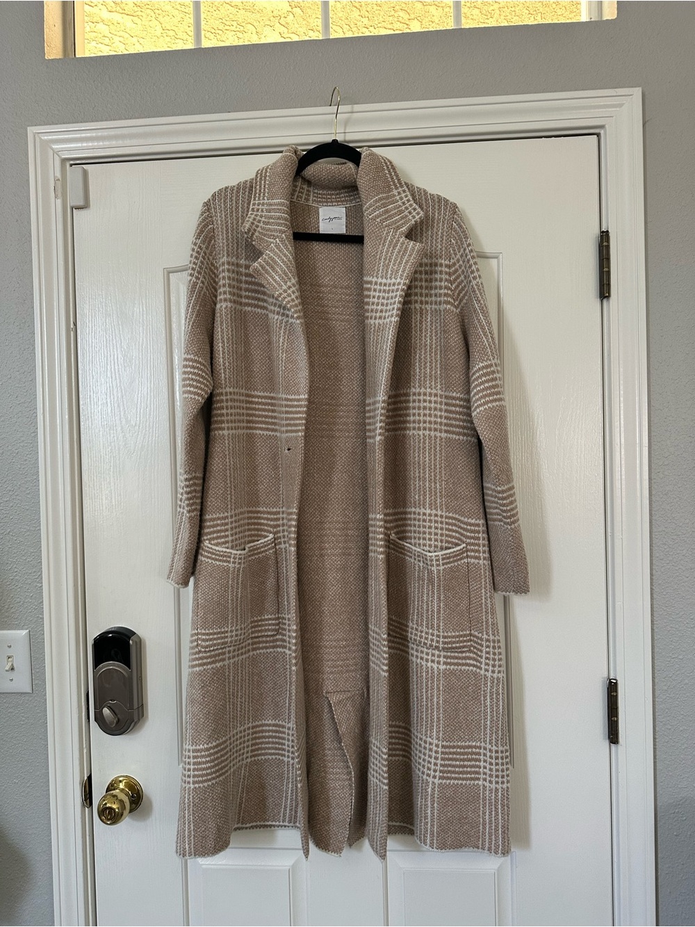 Carly Jean Los Angeles Beige and Cream Plaid Knit Coatigan